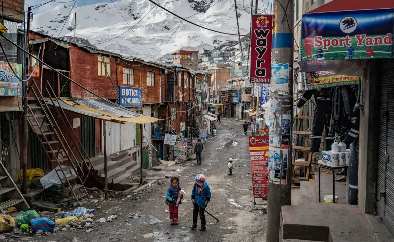 Uzaya en yakın şehirde saf altın çıkıyor! Ancak buraya gelmenin bir bedeli var
