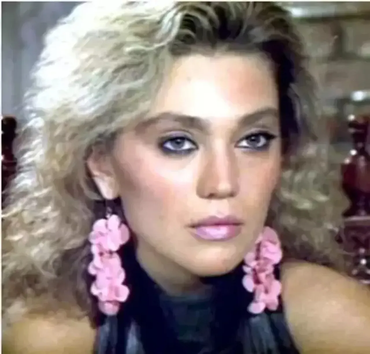 Yeşilçam oyuncusu Sevtap Parman Alzheimer’a yakalandı! Zorlu mücadelesi üzdü