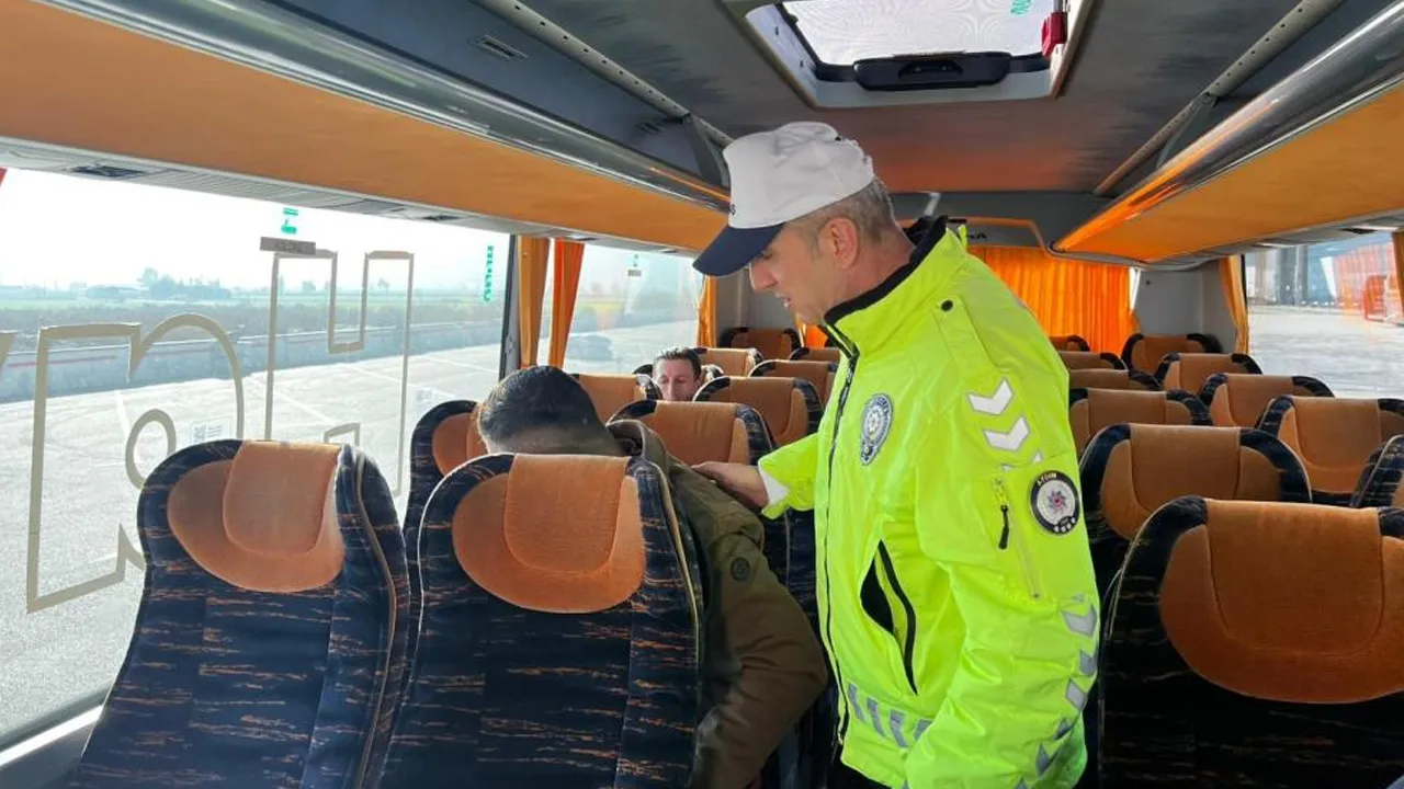Yolcu gibi otobüslere bindiler, kural ihlalini affetmediler