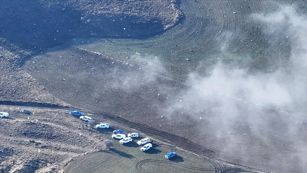 Ankara’da düşen Libya uçağı ile ilgili yeni gelişme! Uraloğlu karakutu verilerini açıkladı