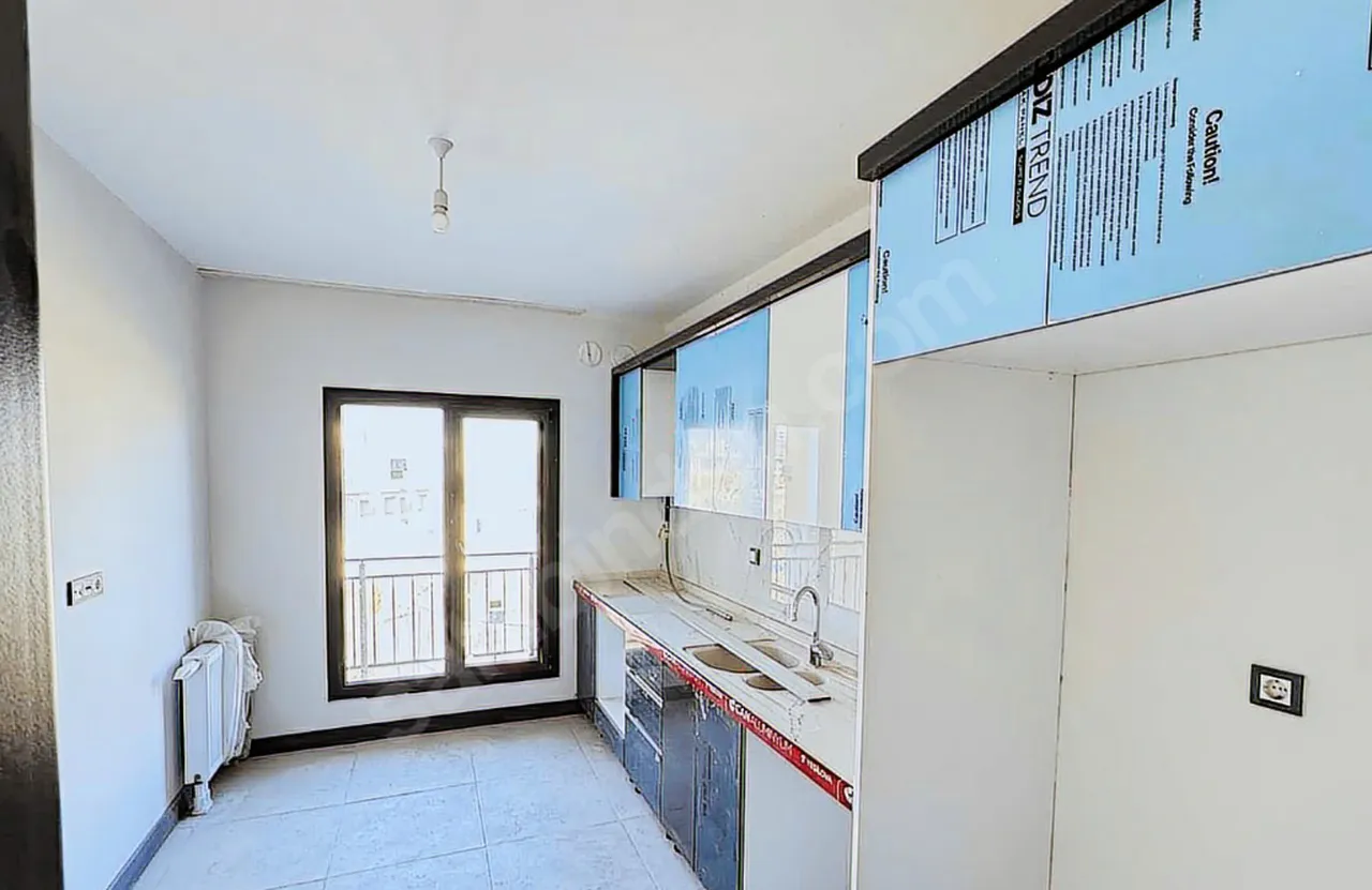 İlanlardaki evlerin içi.