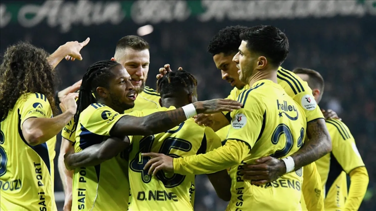 Fenerbahçe-Erzurumspor maçı ne zaman, saat kaçta? Sarı lacivertliler 4 eksikle sahaya çıkacak