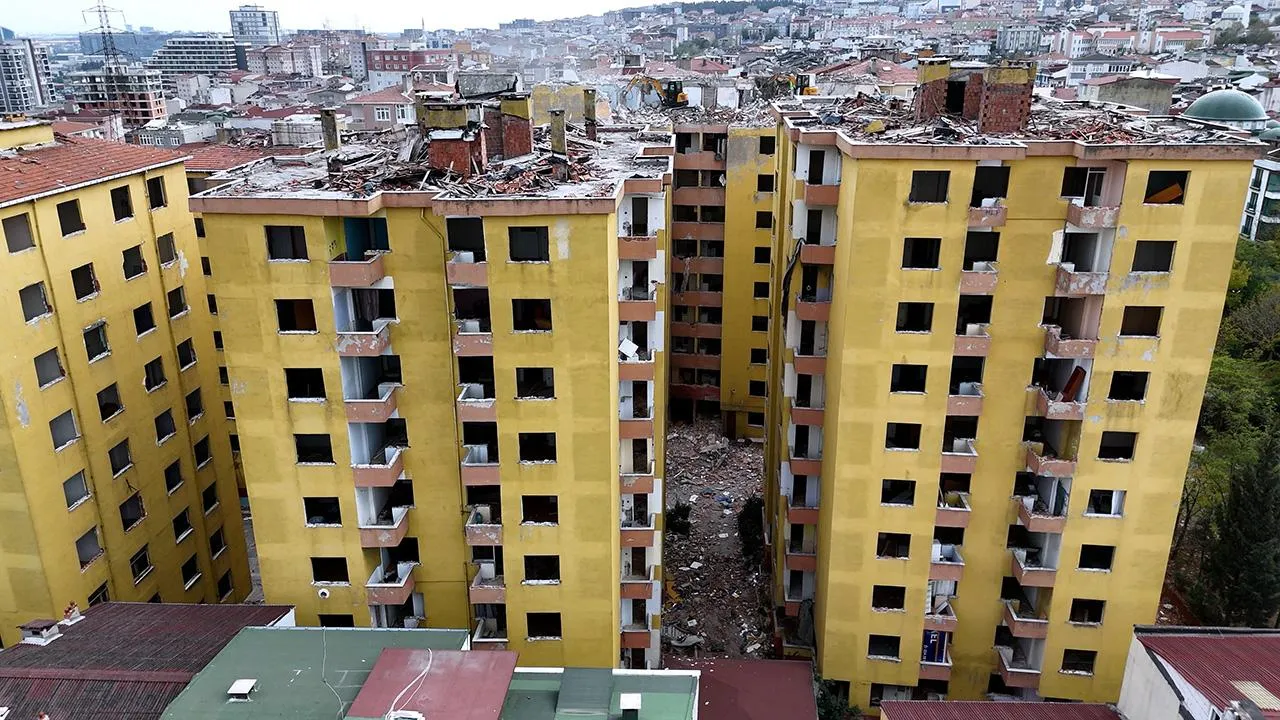 Kentsel dönüşümde yeni dönem! İtiraz edenin evi satılacak 
