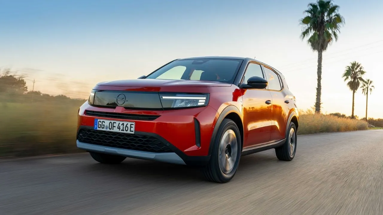 Opel Şubat fiyatlarını açıkladı: İndirim de var zam da