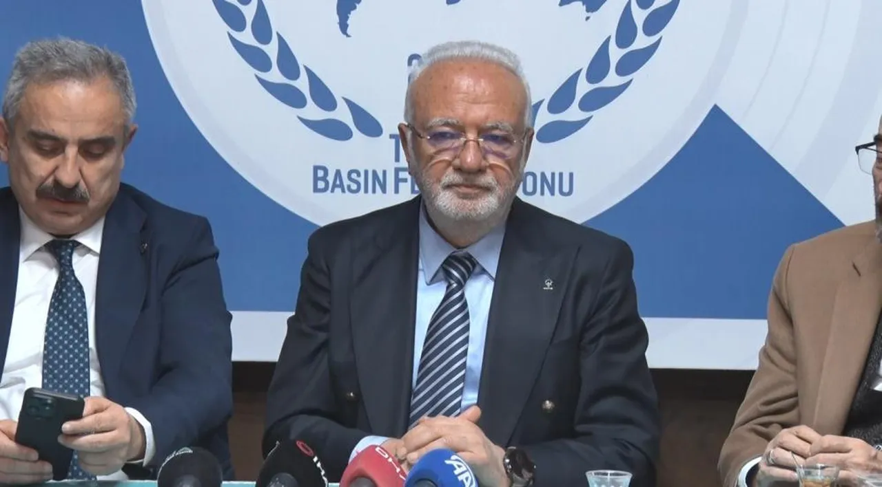 AK Parti Genel Başkan Vekili Mustafa Elitaş