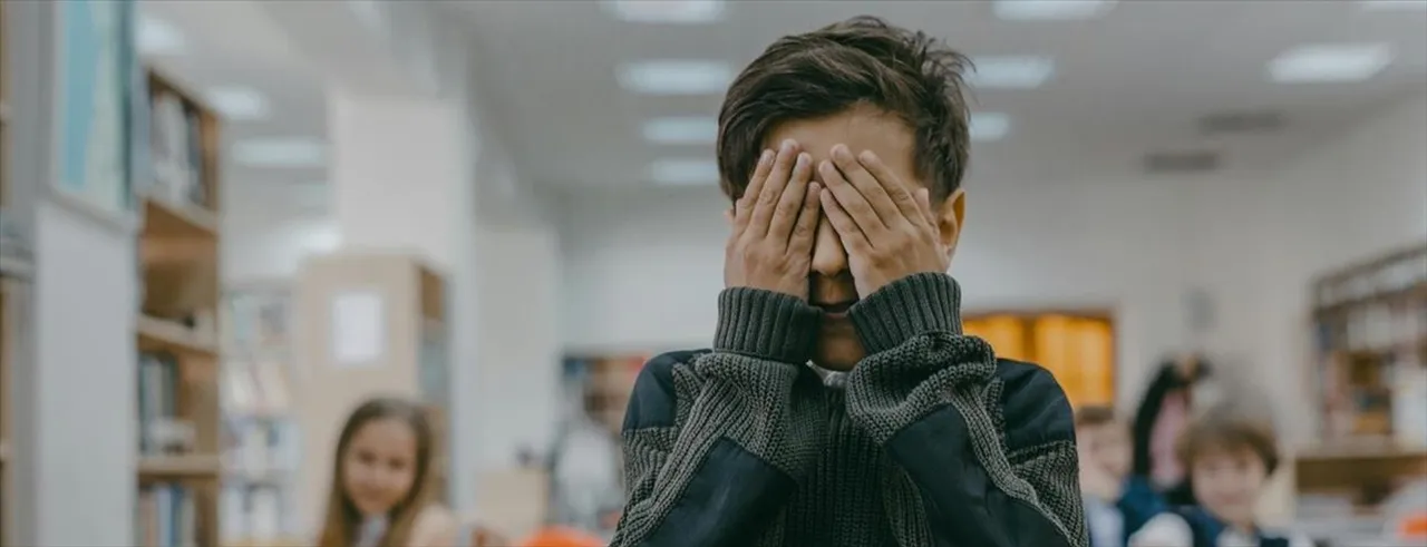 Akranına şiddet uygulayan çocuk hakkında emsal karar! Okul dışında sokağa çıkamayacak