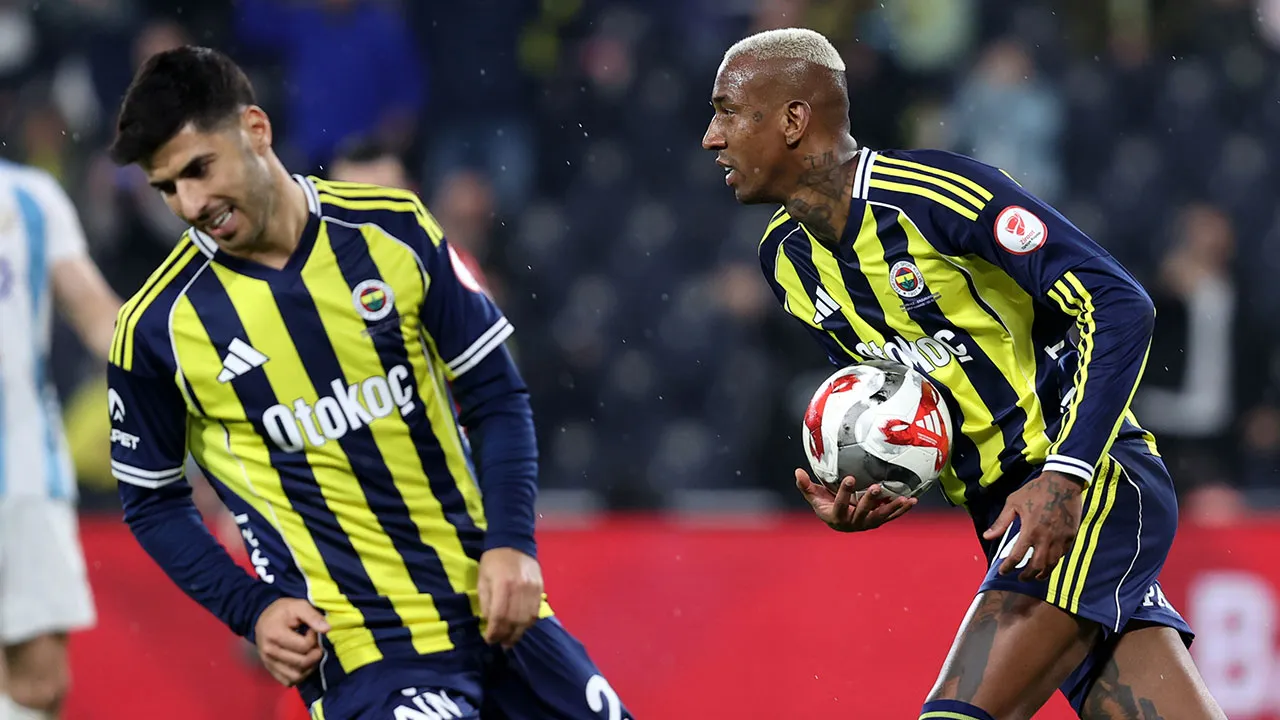 Anderson Talisca ve Marco Asensio'dan gol şov