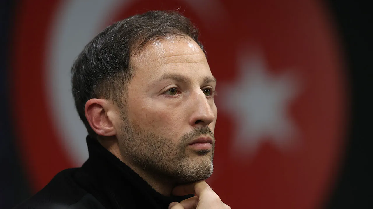 Fenerbahçe'nin Erzurumspor maçı 11'i açıklandı: Forvette sürpriz isim