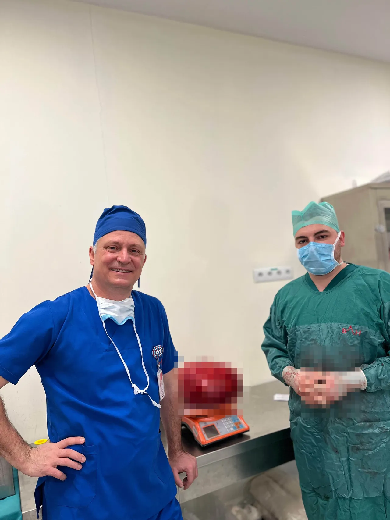 Kilo sandı hastanede hayatının şokunu yaşadı! Karnından 10,5 kiloluk kitle çıktı