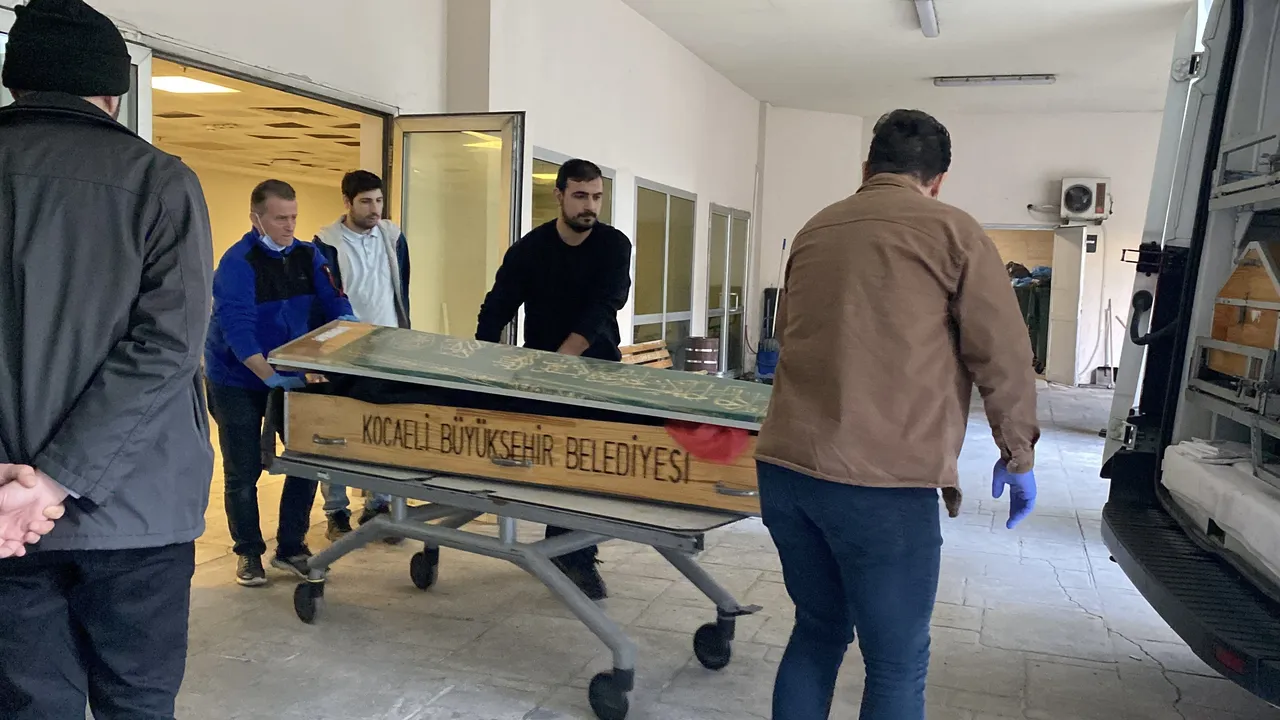 “Sizin buradan ölünüz çıkar” diyen eşini katletti! İstenen ceza belli oldu