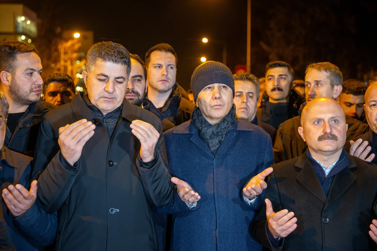 Asrın felaketinin 3. yılında Adıyamanda sessiz yürüyüş! Bakan Yelikaya da katıldı
