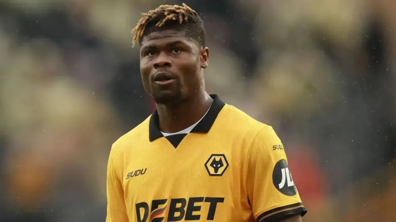 Beşiktaş, Emmanuel Agbadou'yu açıkladı! Yıldız futbolcu İstanbul'da!