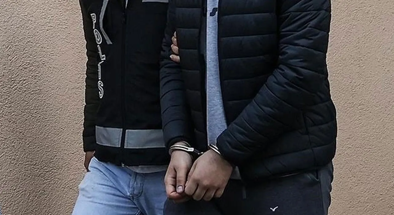 Kırmızı bültenle aranıyordu, Eskişehir'de yaralandı