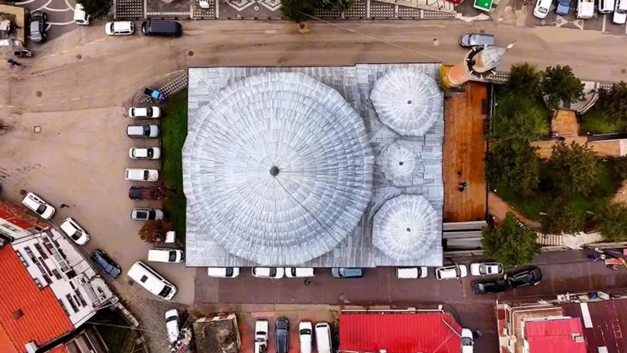 Osmanlı erken dönem mimarisinin en önemli eserlerinden! Asırlara meydan okuyor