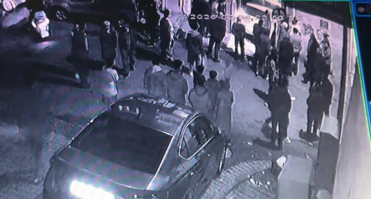 Otomobilini alalı bir hafta olmuştu! Fren yerine gaza basınca depoya daldı