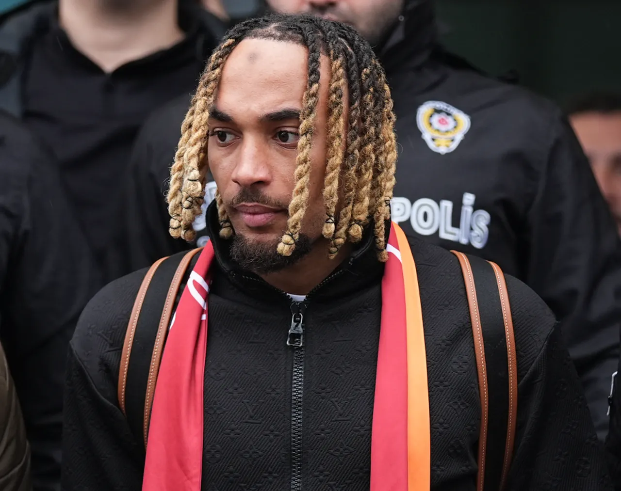 Sacha Boey’den dönüş mesajı: Taraftarın ateşini yeniden yakacağım