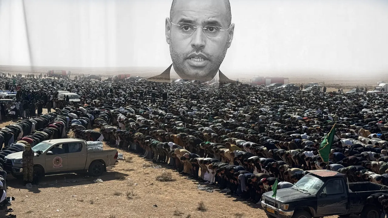 Seyfülislam Kaddafi’nin cenazesinde dikkat çeken görüntüler! Bayraklar törenin en çok konuşulanı oldu