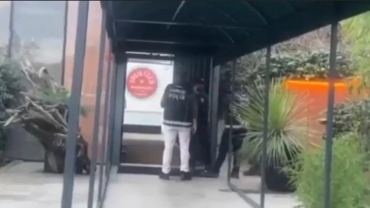 Ünlülerin gittiği spor salonuna polis baskını!