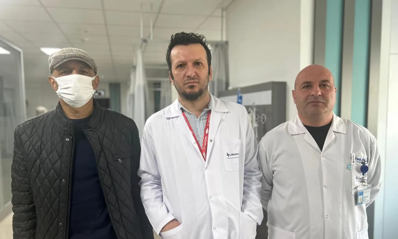 Yemek yerken göğsünde ağrıyla başvurdu, kanser çıktı! Uzmanından rahatlatan açıklama geldi