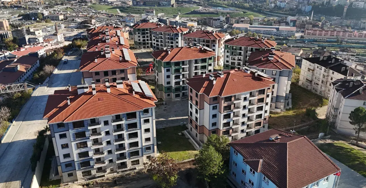 87 KONUT, 373 İŞ YERİ!