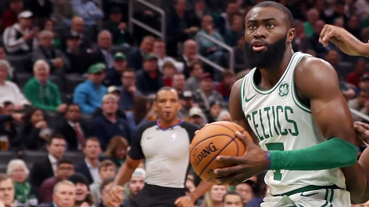Boston Celtics'ten 5'te 5 yaptı: 22 sayı farktan döndü