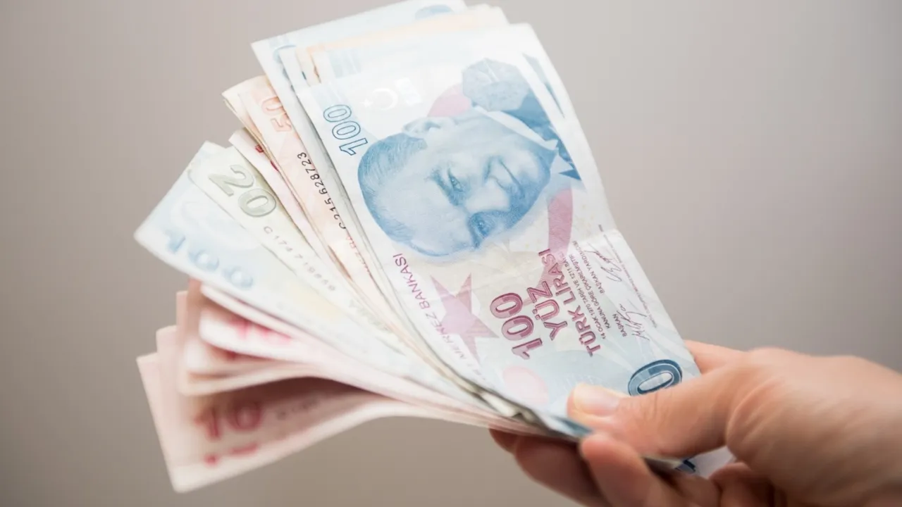 Emeklinin bayram ikramiyesinde Erdoğan faktörü! İşte Ankara kulislerinde konuşulan zam