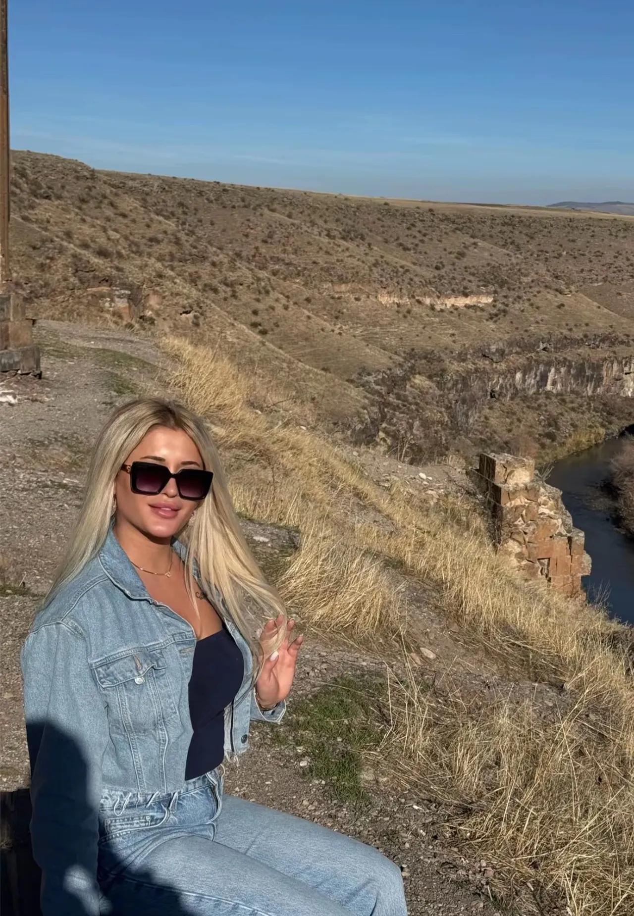 İş merkezinde şüpheli ölüm! Sesleri duyunca hemen koştular