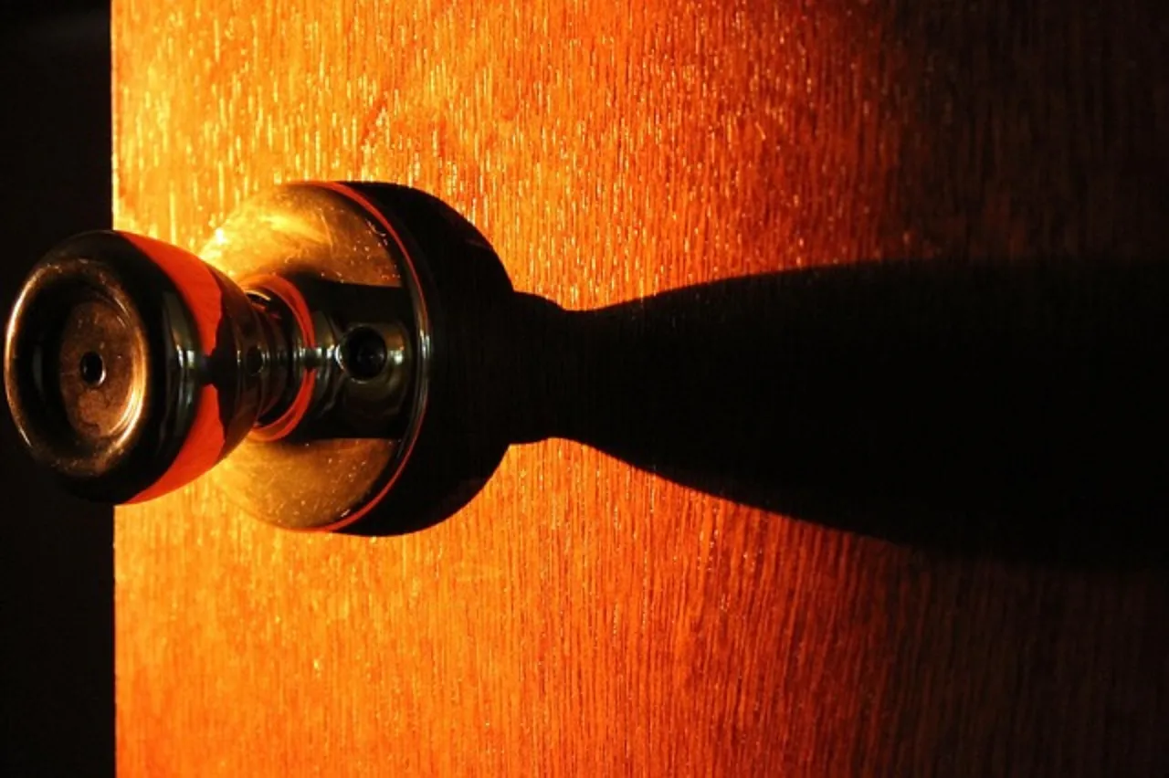 Kapıdan geçince beyin reset mi atıyor? 