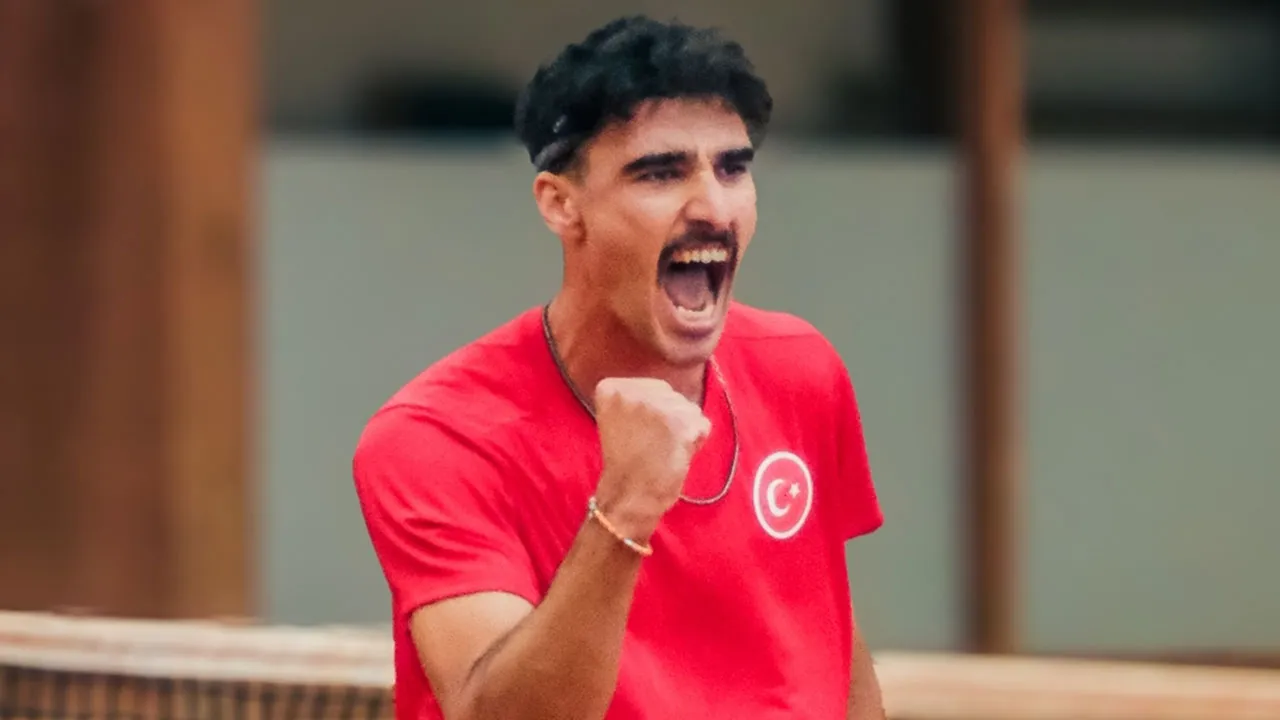 Milliler, Dünya Grubu 1'e yükseldi