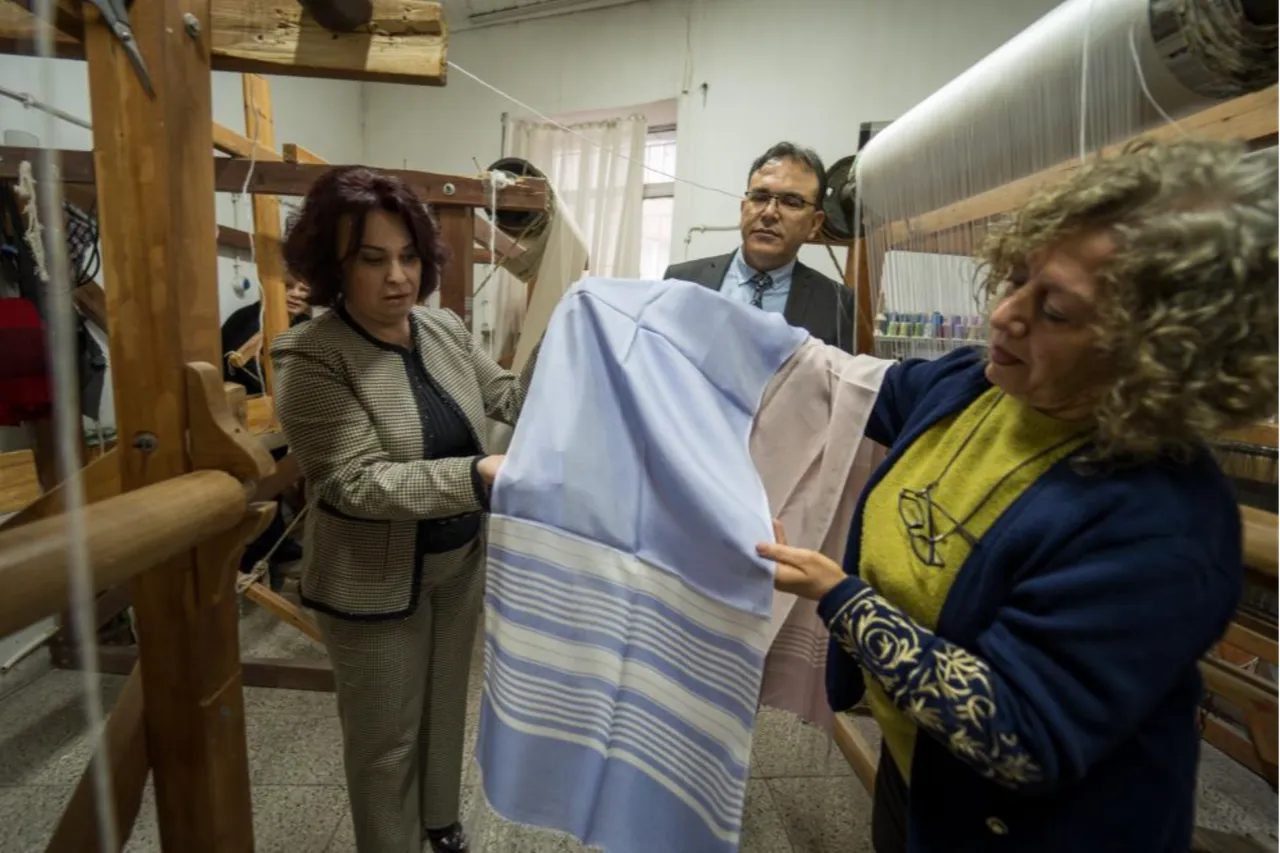 Peştemalden havluya, masa örtüsünden şala... Bir zamanlar gemilere yelken oluyordu! Yurt dışından bile sipariş geliyor