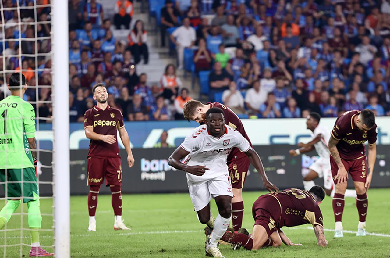 Samsunspor-Trabzonspor canlı yayın hangi kanalda, saat kaçta? Karşılaşmayı Alper Akarsu yönetecek!