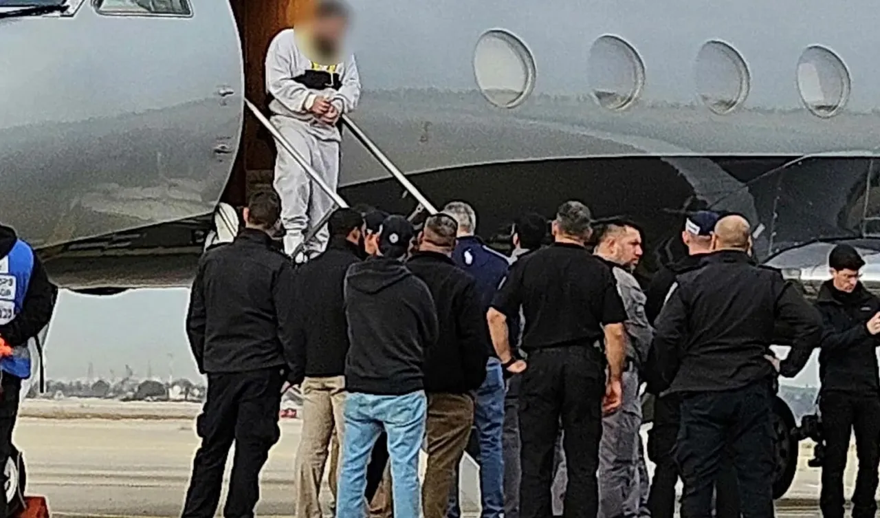 Trump’ın en yakın arkadaşı ABD’de Filistinlileri kaçırdı mı? Kelepçe iddiası kan dondurdu