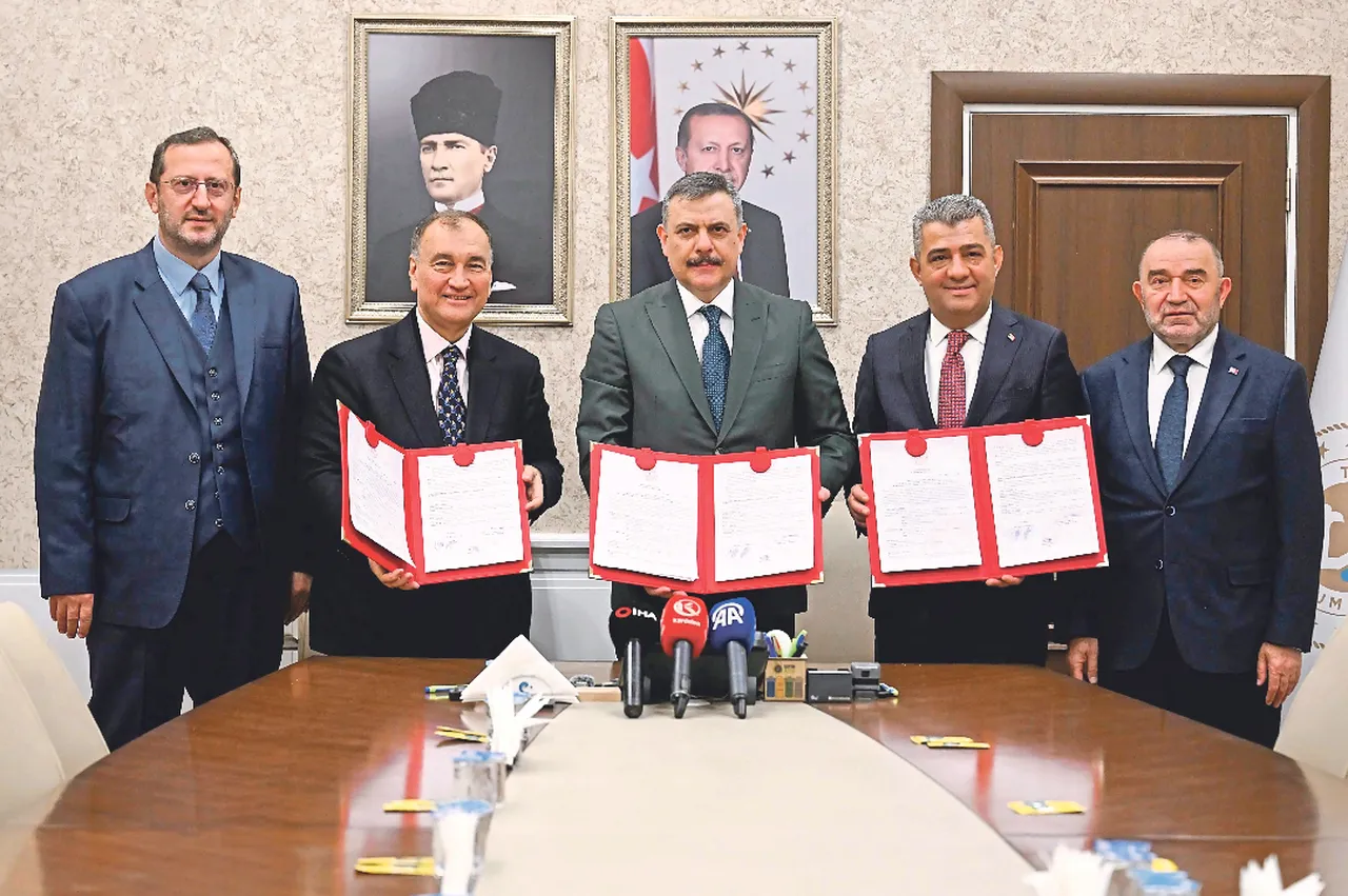 Yıldız Holding’den Gastronomi Liseleri Projesi’ne destek