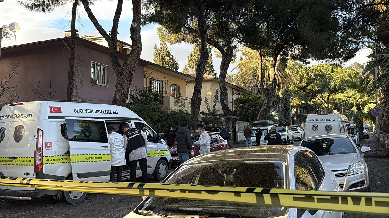 Aydınlı 79 yaşındaki çift vücutları kesilmiş halde bulundu! 