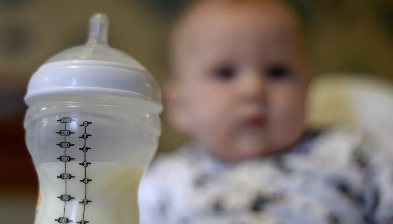 Bebek mamalarından zehir çıktı, Avrupa’yı sardı! Skandal zincirinin izleri o ülkeye uzandı