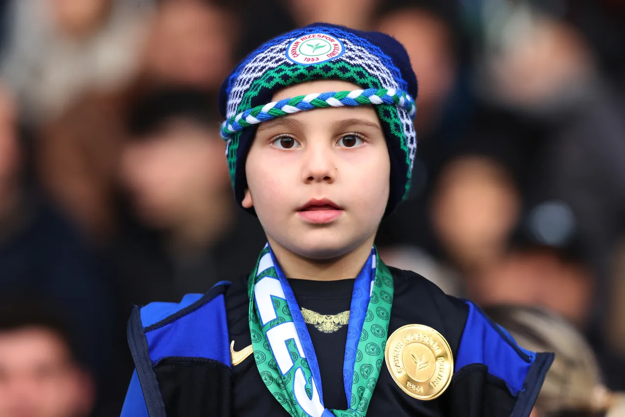 Çaykur Rizespor - Galatasaray (CANLI ANLATIM)