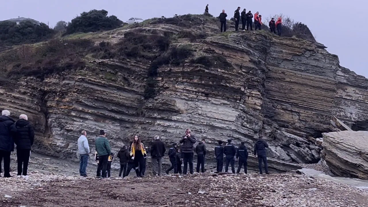 Düzce'de faciaya dönüşen kayıp! Genç kadının cesedi kayalıklarda bulundu