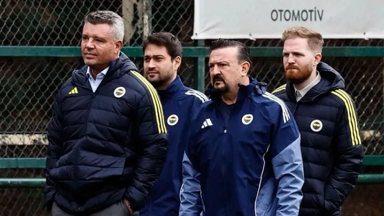Fenerbahçe sürpriz transferi TFF'ye bildirdi: Bir isme daha imza attırdığı ortaya çıktı