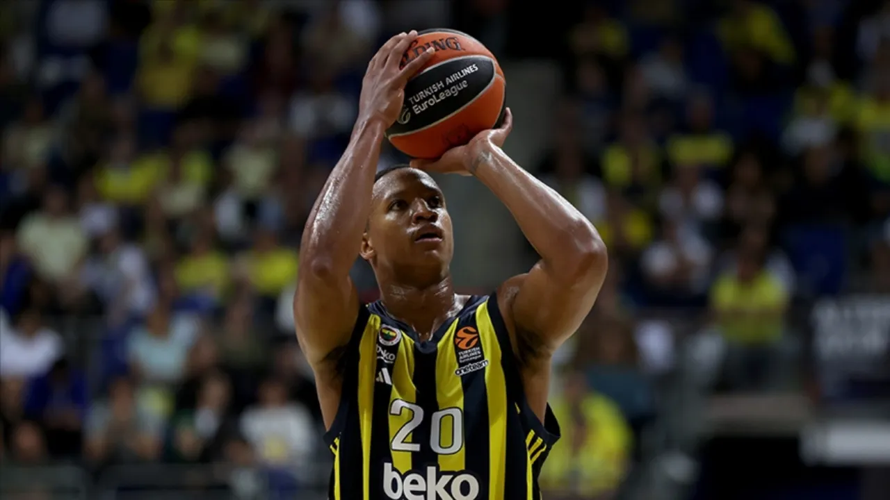 Fenerbahçe'den Devon Hall’un sağlık durumu hakkında açıklama