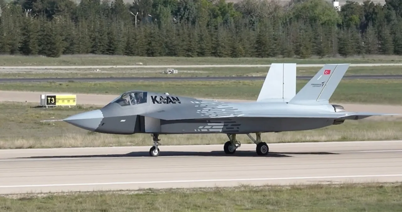 KAAN için Körfez’de tarihi pazarlık! Satış mı, ortak üretim mi? İki ülke devreye girecek