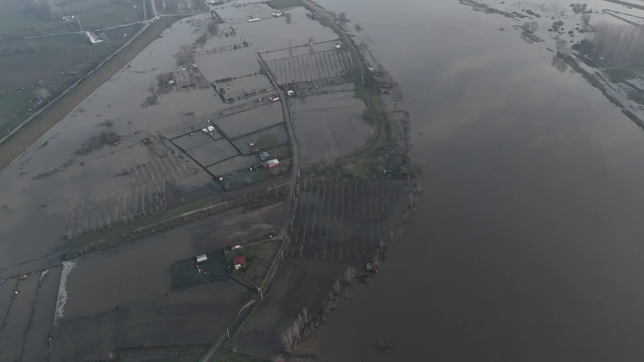 Turuncu alarm verilmişti! Meriç Nehri'nde su debisi düşmeye başladı