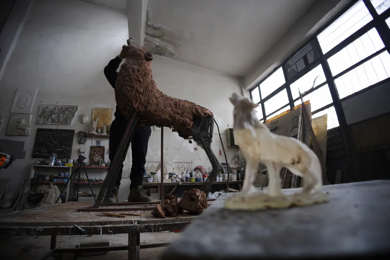 UNESCO mirası Arslantepe heykelleri atölyede yeniden şekilleniyor