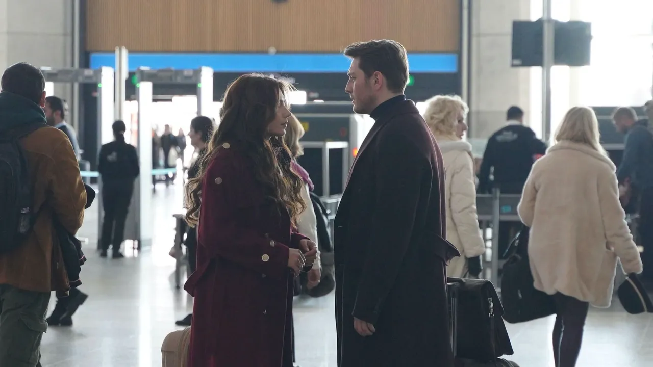 Aynı Yağmur Altında oyuncuları ve karakterleri