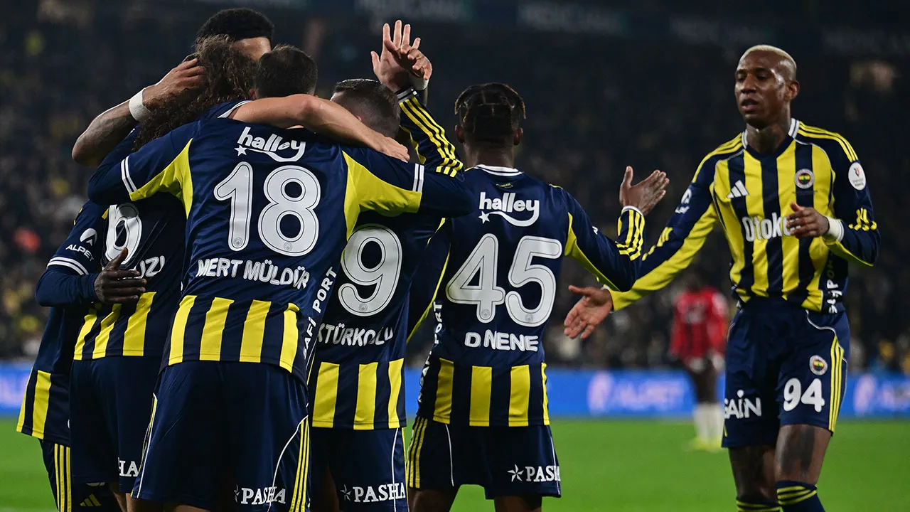 FİŞİ İLK YARIDA ÇEKTİ