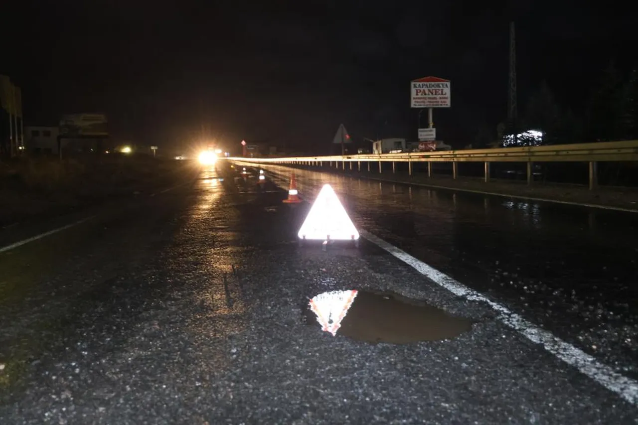 Nevşehir'de faciadan dönüldü! Aralarında Sivas Valisi de vardı
