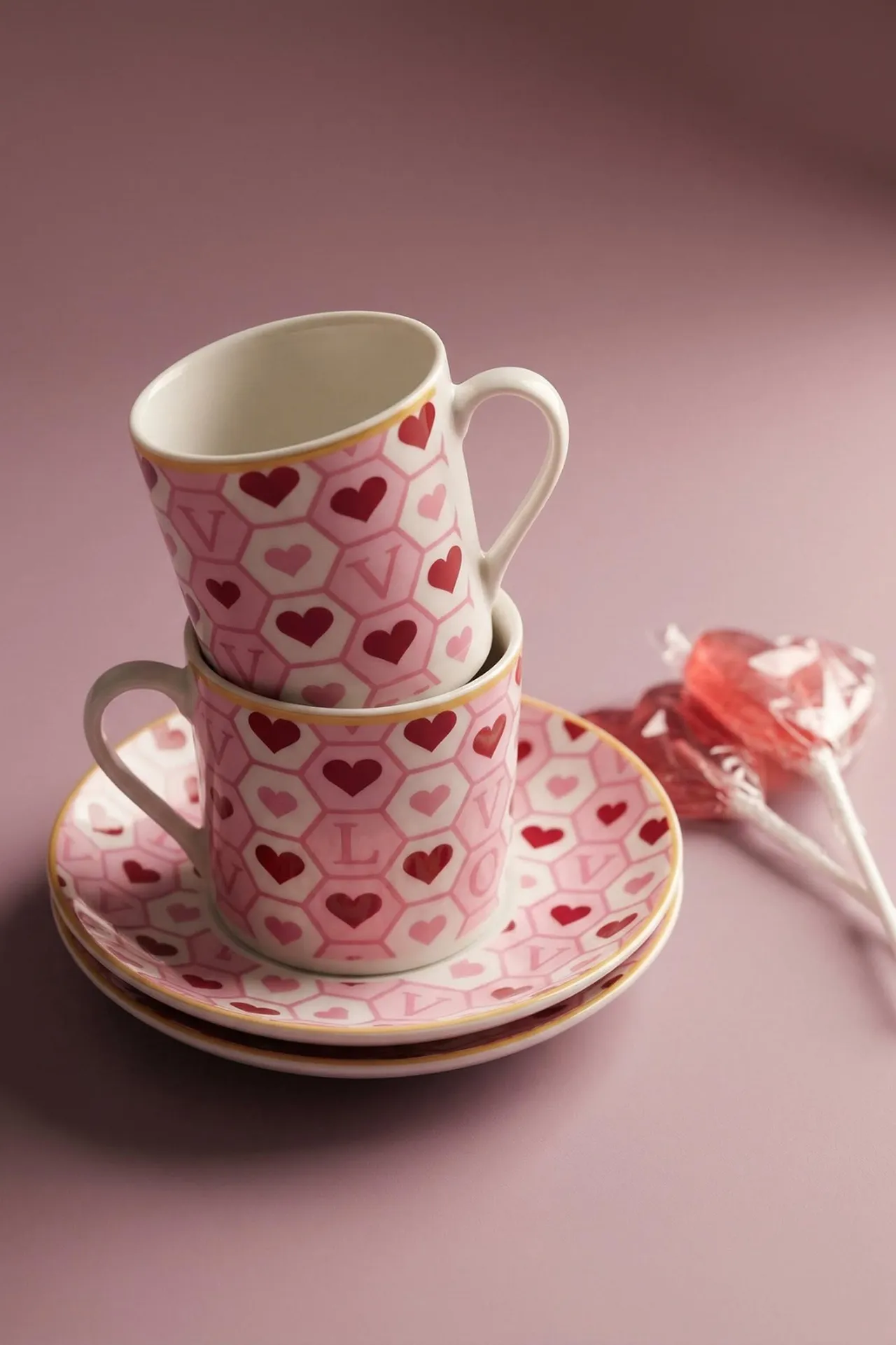 Trendyolmilla’dan Sevgililer Günü’ne özel 500 TL altı binden fazla hediye seçkisi