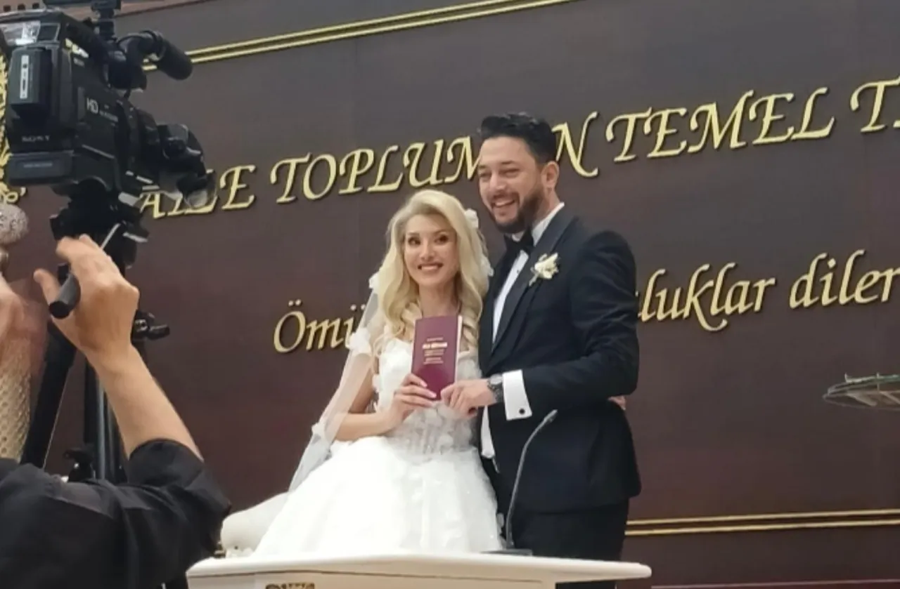 Türkiye Gazetesi Ekonomi Muhabiri Kaan Zenginli'nin mutlu günü