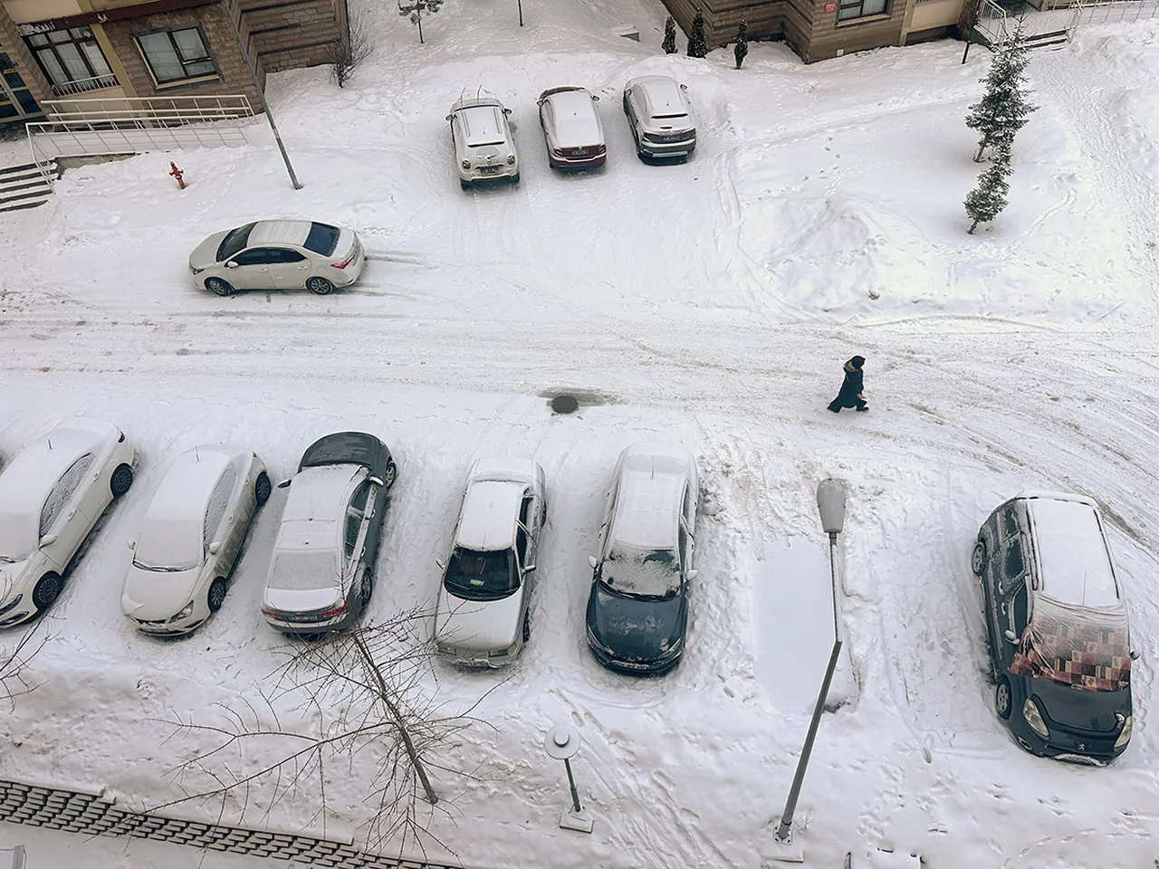 Uzmanlar son raporu paylaştı, kar yeniden başladı! 100lerce yere ulaşım durdu