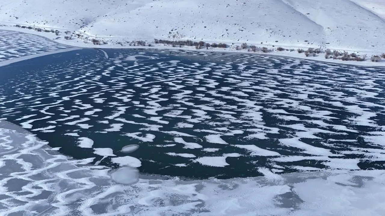 Uzunluğu 40 kilometreyi buluyor! Bitlisin göz bebeği, son hali ile görenleri hayrete düşürdü
