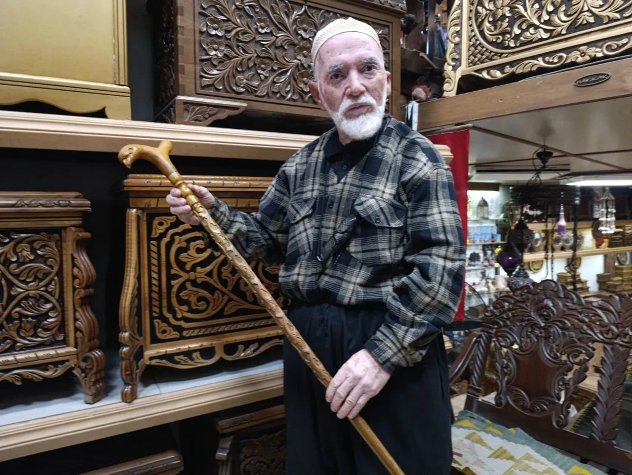 49 yıllık ince sanat! Eserleri Bahçeli, Cumhurbaşkanı’na kadar ulaştı